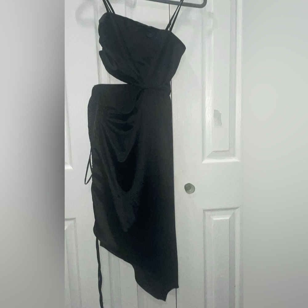 Forever 21 Classic Black Dress
